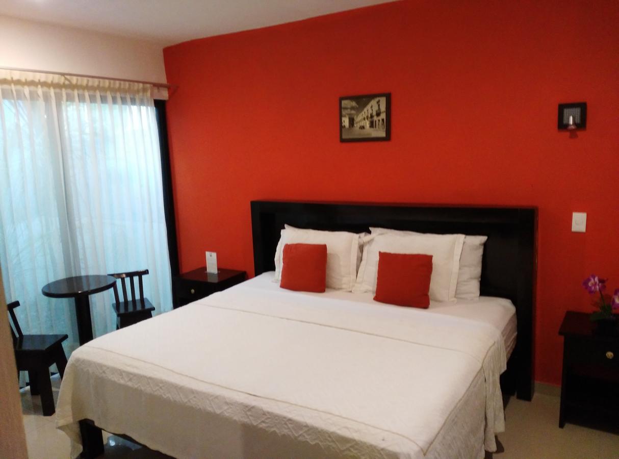 Hotel Catedral Campeche Bagian luar foto