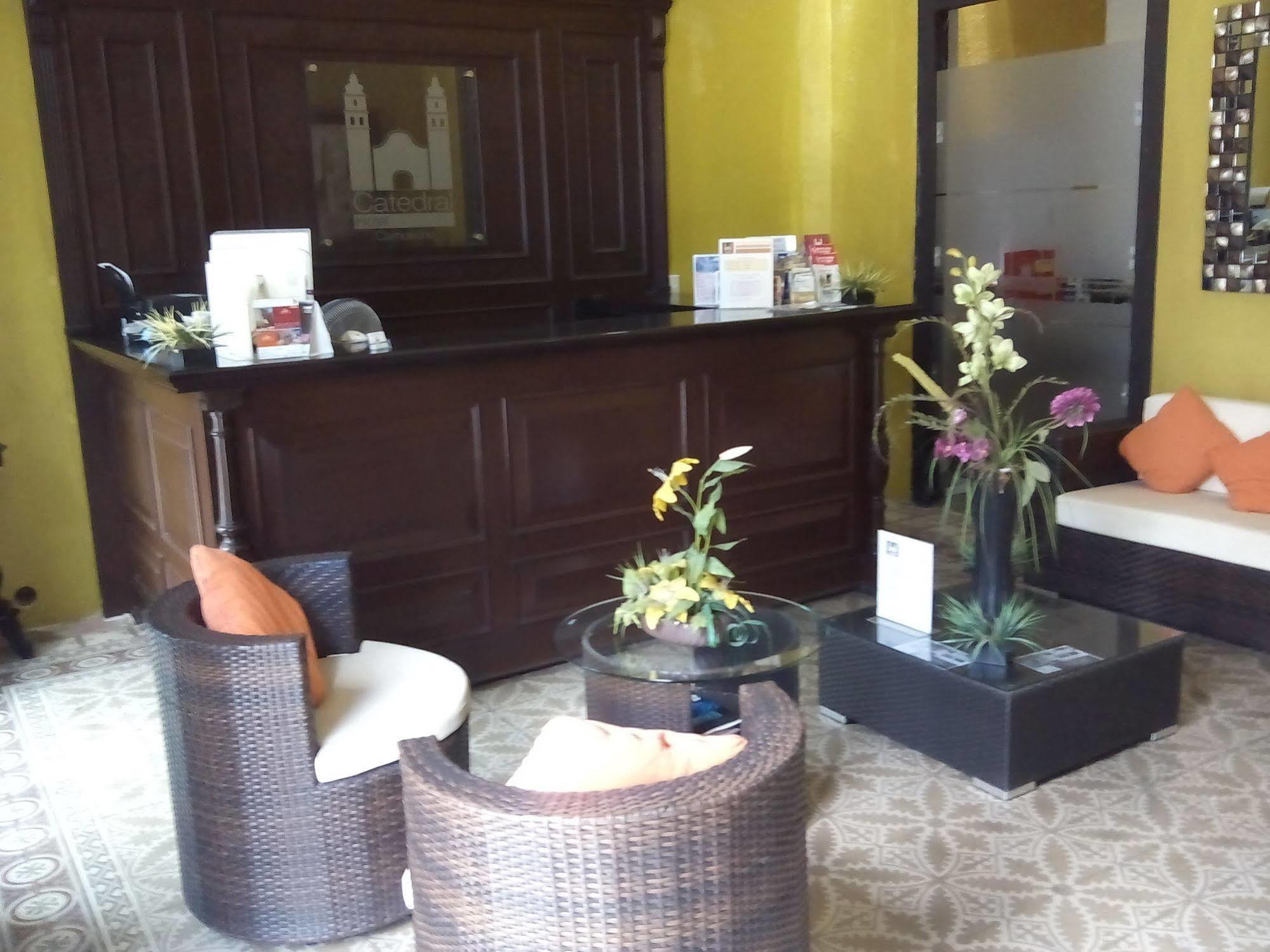 Hotel Catedral Campeche Bagian luar foto