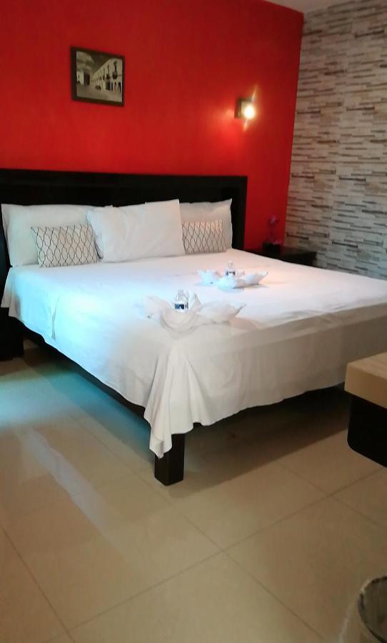 Hotel Catedral Campeche Bagian luar foto